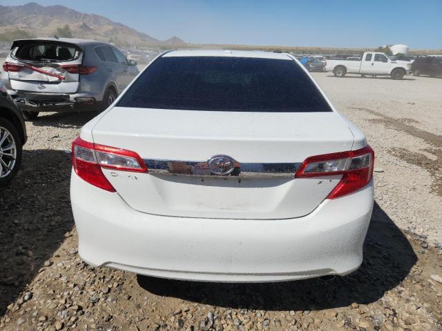 4T4BF1FK0CR218685 - 2012 TOYOTA CAMRY BASE WHITE photo 6