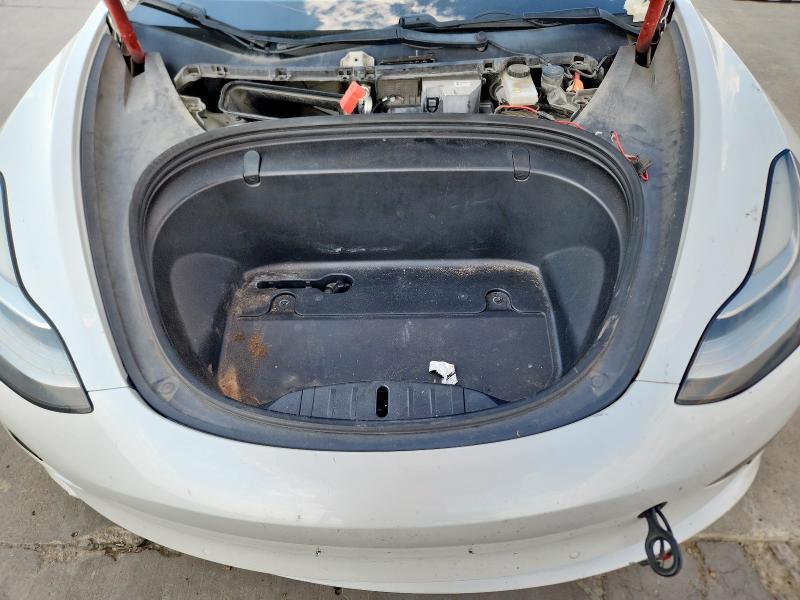 5YJ3E1EB5LF619312 - 2020 TESLA MODEL 3 白色 照片 11