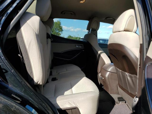 5NMZU3LB5HH018824 - 2017 HYUNDAI SANTA FE S BLACK photo 11