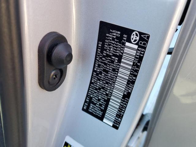 5YFBURHE5HP641163 - 2017 TOYOTA COROLLA L SILVER photo 12