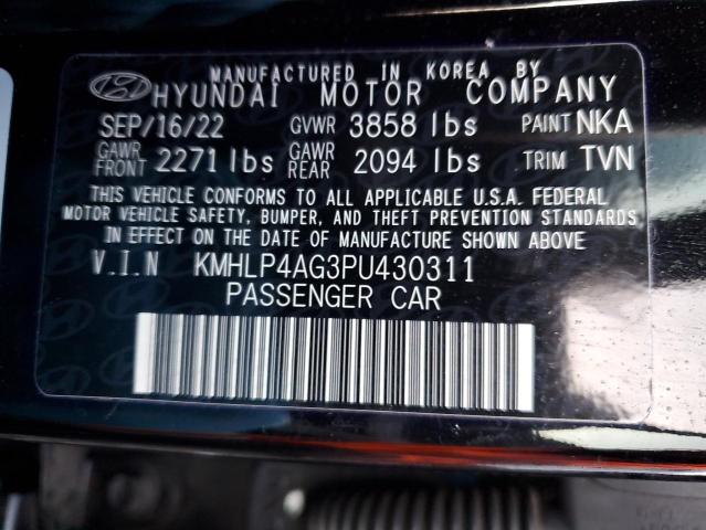 KMHLP4AG3PU430311 - 2023 HYUNDAI ELANTRA LIMITED BLACK photo 13