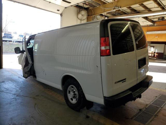 1GCZGGFG3G1336598 - 2016 CHEVROLET EXPRESS G3 WHITE photo 2