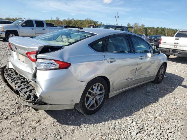 1FA6P0H70F5123869 - 2015 FORD FUSION SE SILVER photo 3