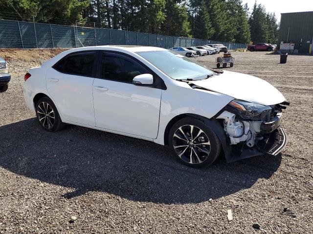 2T1BURHE6JC020116 - 2018 TOYOTA COROLLA L Biały zdjęcie 4