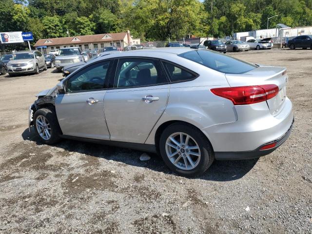 1FADP3F26JL269553 - 2018 FORD FOCUS SE SILVER photo 2