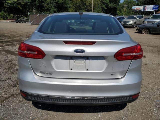 1FADP3F26JL269553 - 2018 FORD FOCUS SE SILVER photo 6