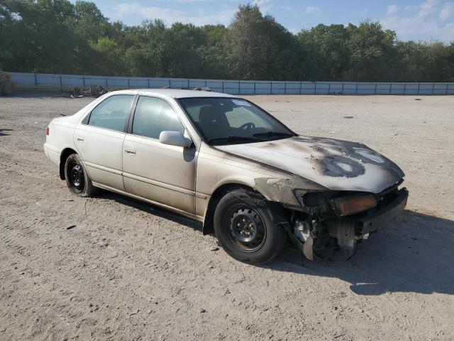 JT2BG22K2W0228985 - 1998 TOYOTA CAMRY CE WHITE photo 4