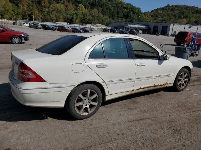 WDBRF92H97F876939 - 2007 MERCEDES-BENZ C 280 4MATIC WHITE photo 3