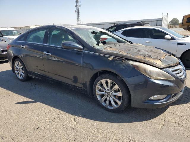 5NPEC4AC6BH281935 - 2011 HYUNDAI SONATA SE შავი ფოტო 4