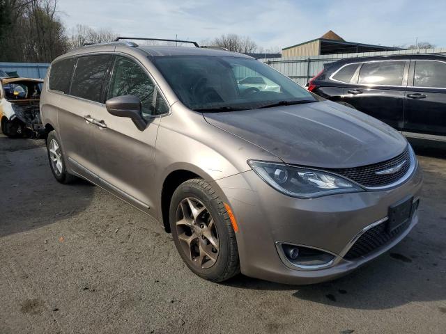 2C4RC1EG6HR591849 - 2017 CHRYSLER PACIFICA TOURING L PLUS BEIGE photo 4