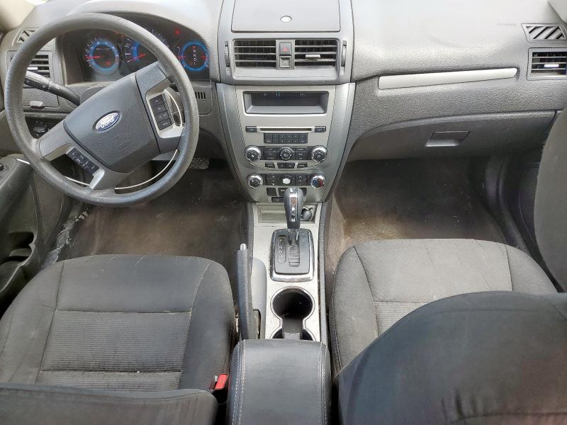 3FAHP0HA7CR305677 - 2012 FORD FUSION SE GRAY photo 8