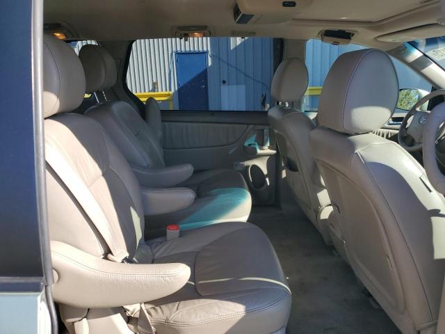 5TDYK4CCXAS303876 - 2010 TOYOTA SIENNA XLE 绿色 照片 11