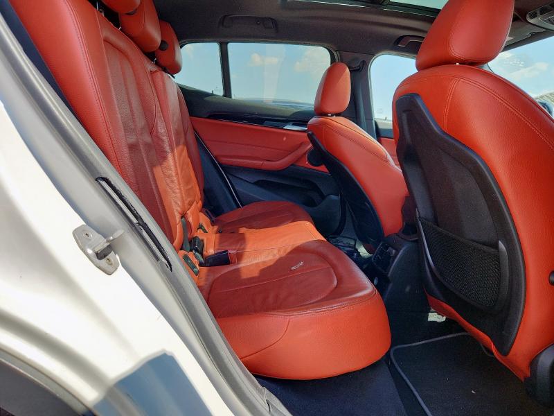 WBXYJ3C3XJEB37870 - 2018 BMW X2 SDRIVE28I თეთრი ფოტო 11