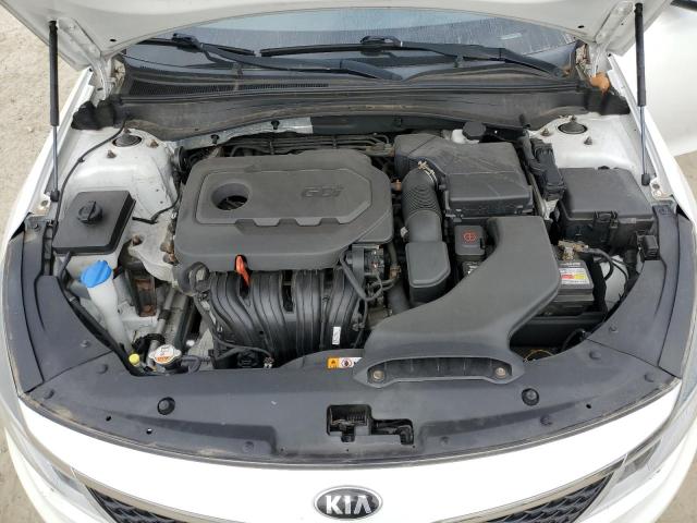 5XXGT4L36GG059114 - 2016 KIA OPTIMA LX WHITE photo 11