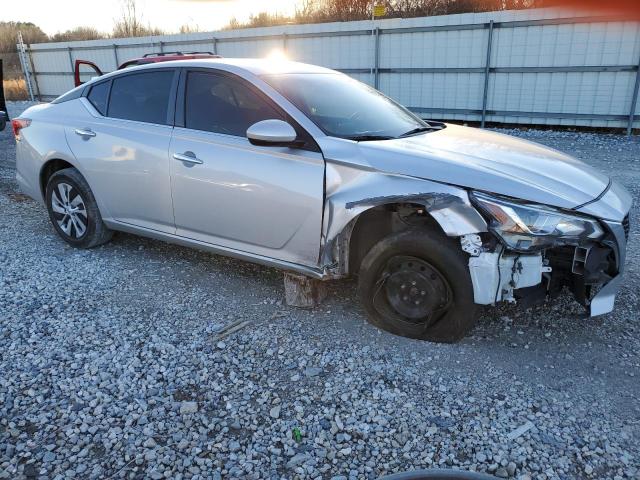 1N4BL4BV5LC245787 - 2020 NISSAN ALTIMA S SILVER photo 4