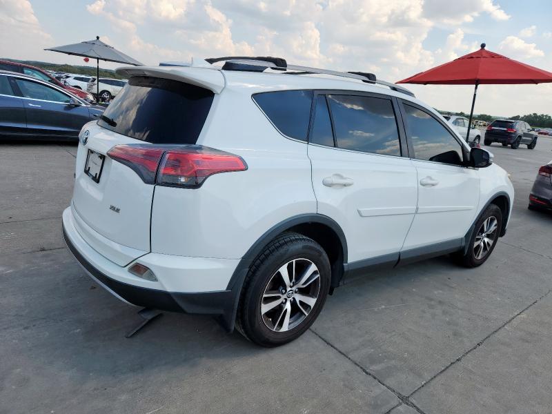 JTMWFREV7HJ122877 - 2017 TOYOTA RAV4 XLE 白色 照片 3