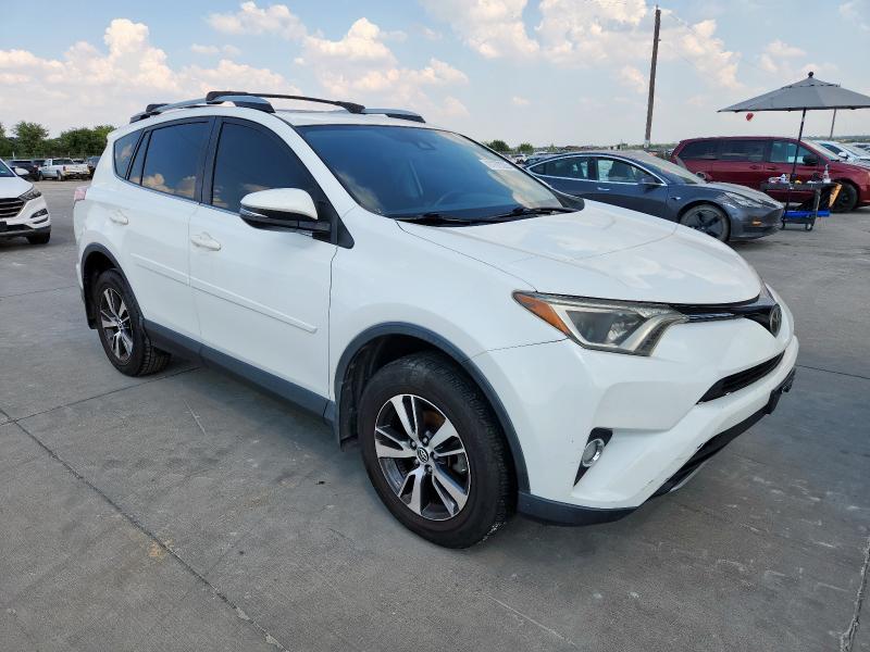 JTMWFREV7HJ122877 - 2017 TOYOTA RAV4 XLE 白色 照片 4