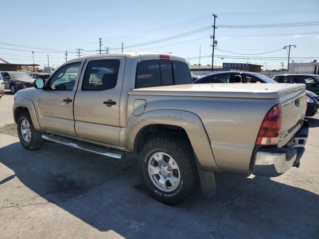 5TEJU62N55Z090919 - 2005 TOYOTA TACOMA DOUBLE CAB PRERUNNER GOLD photo 2