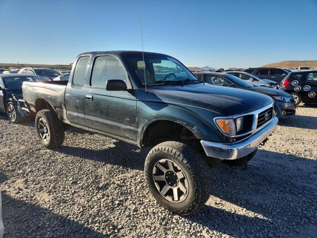 4TAWM72N5VZ329677 - 1997 TOYOTA TACOMA XTRACAB GREEN photo 4