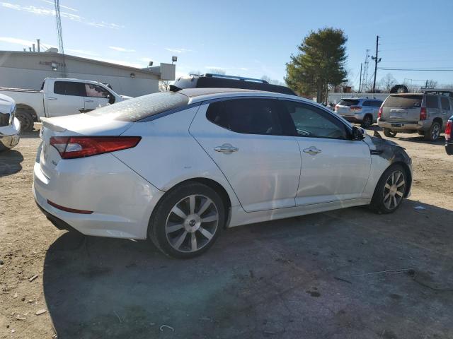 5XXGR4A60CG015521 - 2012 KIA OPTIMA SX WHITE photo 3