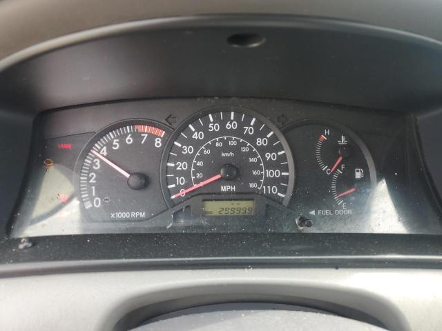 JTDBR32EX42044493 - 2004 TOYOTA COROLLA CE WHITE photo 9