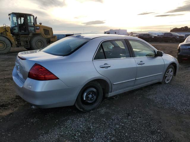 1HGCM56786A117591 - 2006 HONDA ACCORD EX SILVER photo 3