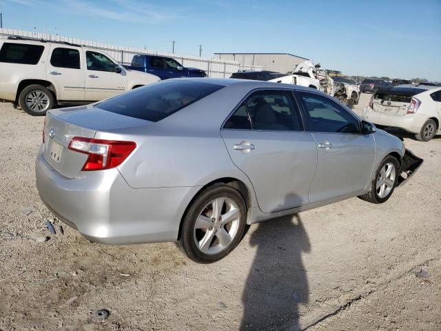 4T4BF1FK2CR168470 - 2012 TOYOTA CAMRY BASE SILVER photo 3