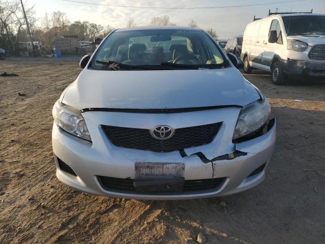 1NXBU4EE3AZ280592 - 2010 TOYOTA COROLLA BASE SILVER photo 5