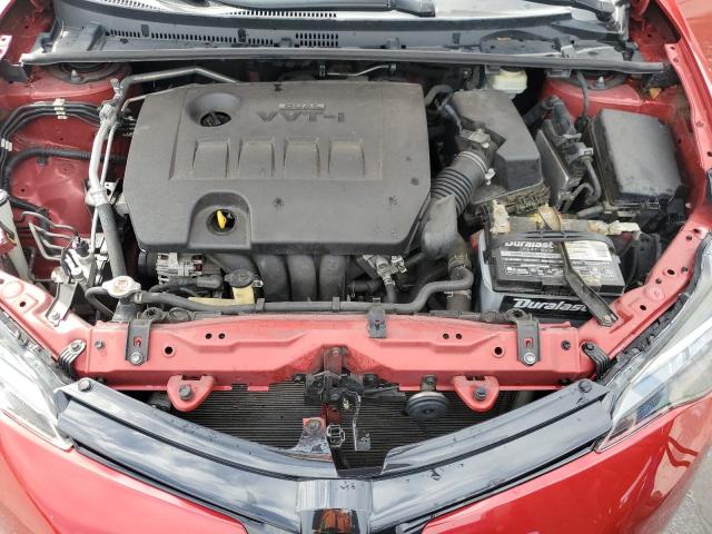 2T1BURHE5JC963808 - 2018 TOYOTA COROLLA L Czerwony zdjęcie 11