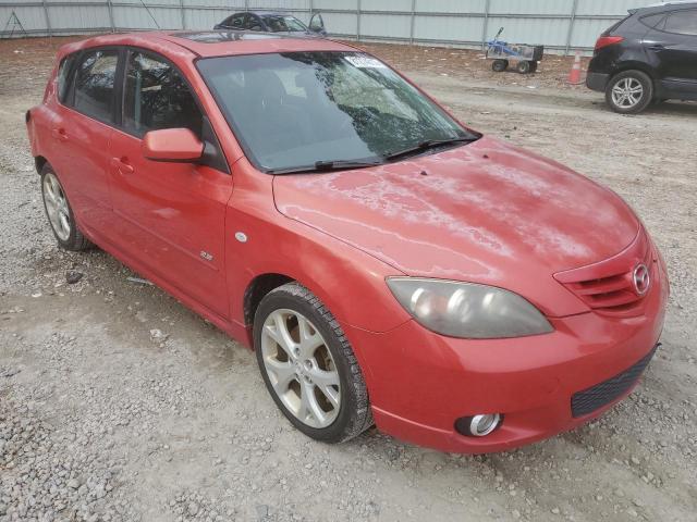 JM1BK343741188220 - 2004 MAZDA 3 HATCHBACK RED photo 4