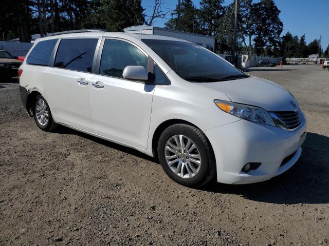 5TDYK3DC5FS616107 - 2015 TOYOTA SIENNA XLE 白色 照片 4