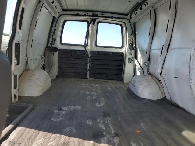 1GCWGFCG9F1280313 - 2015 CHEVROLET EXPRESS G2500 WHITE photo 10