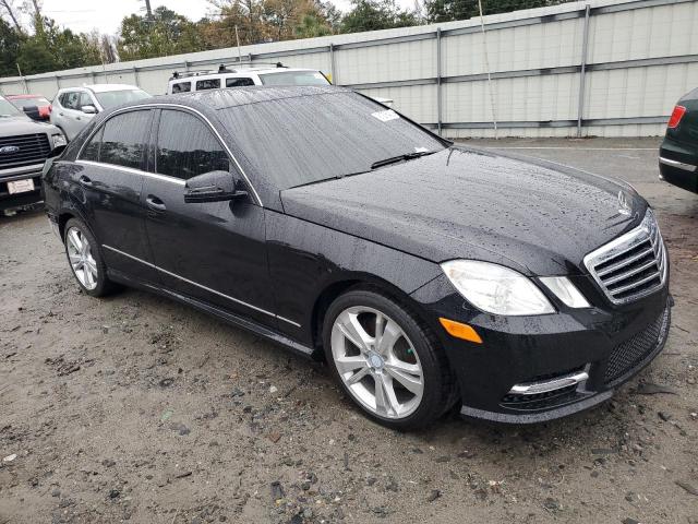 WDDHF5KB3DA721738 - 2013 MERCEDES-BENZ E 350 BLACK photo 4