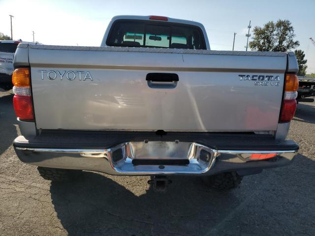 5TEWN72NX2Z070220 - 2002 TOYOTA TACOMA XTRACAB Srebrny zdjęcie 6