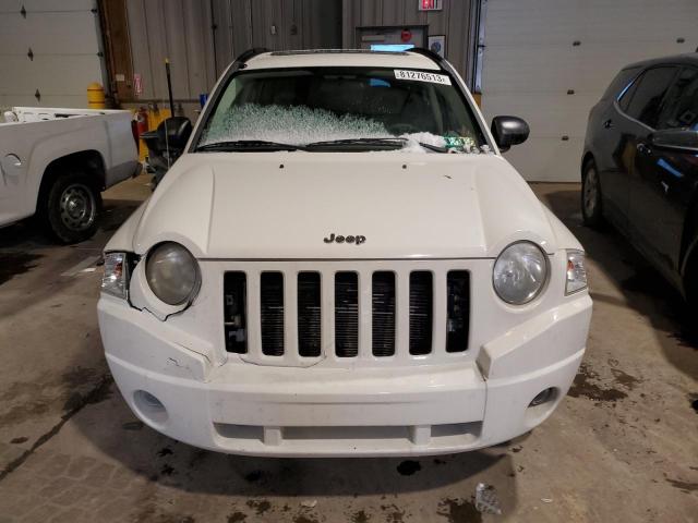 1J8FF47W97D197868 - 2007 JEEP COMPASS WHITE photo 5