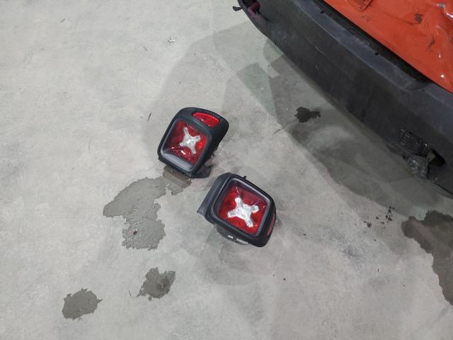 ZACCJBCB8JPH91375 - 2018 JEEP RENEGADE TRAILHAWK ORANGE photo 13