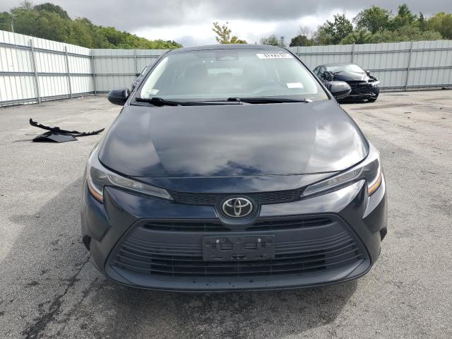 5YFB4MDE8PP044290 - 2023 TOYOTA COROLLA LE 银色 照片 5