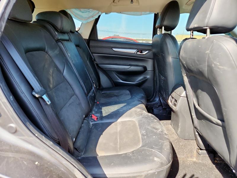 JM3KFACM7J1352944 - 2018 MAZDA CX-5 TOURING GRAY photo 11