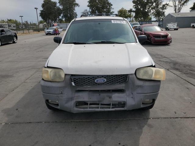 1FMCU03131KF55189 - 2001 FORD ESCAPE XLT WHITE photo 5