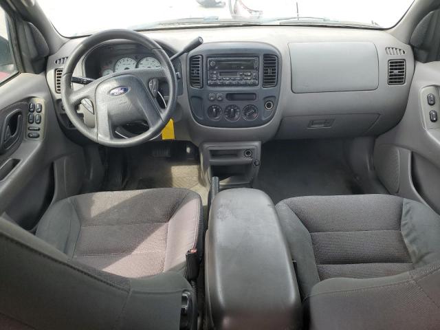 1FMCU03131KF55189 - 2001 FORD ESCAPE XLT WHITE photo 8