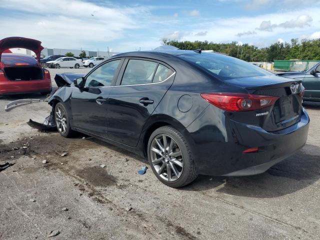 3MZBN1V31JM206300 - 2018 MAZDA 3 TOURING BLACK photo 2
