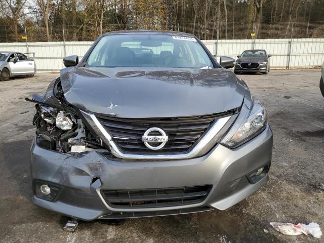 1N4AL3AP6HC161168 - 2017 NISSAN ALTIMA 2.5 GRAY photo 5