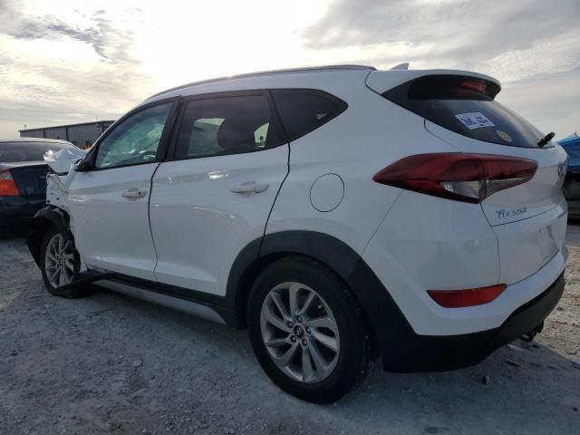 KM8J33A4XJU667808 - 2018 HYUNDAI TUCSON SEL WHITE photo 2