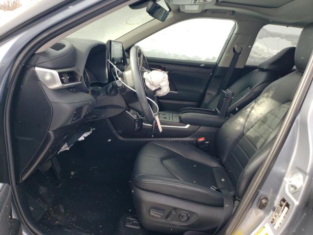 5TDGZRBH2NS234415 - 2022 TOYOTA HIGHLANDER XLE BLUE photo 7