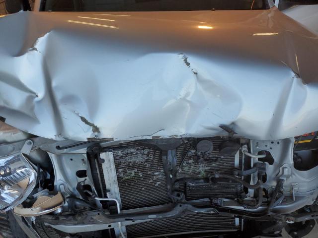 5TETU4GN0AZ677092 - 2010 TOYOTA TACOMA PRERUNNER ACCESS CAB SILVER photo 11