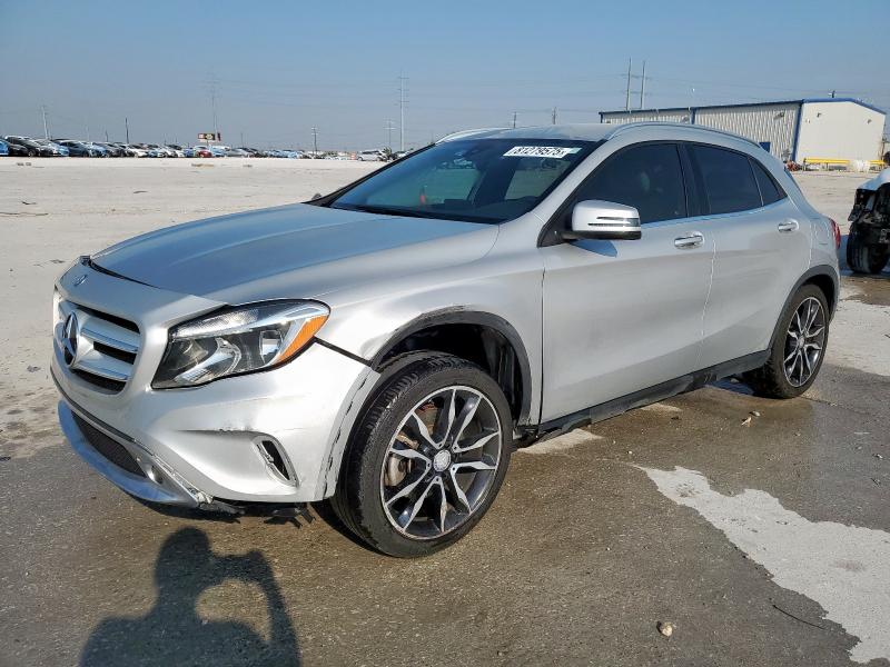 2017 MERCEDES-BENZ GLA 250, 