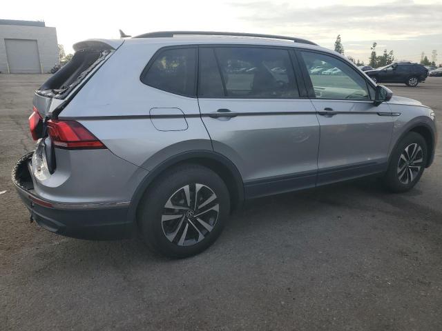 3VVRB7AX8PM110440 - 2023 VOLKSWAGEN TIGUAN S Gümüş fotoğraf 3