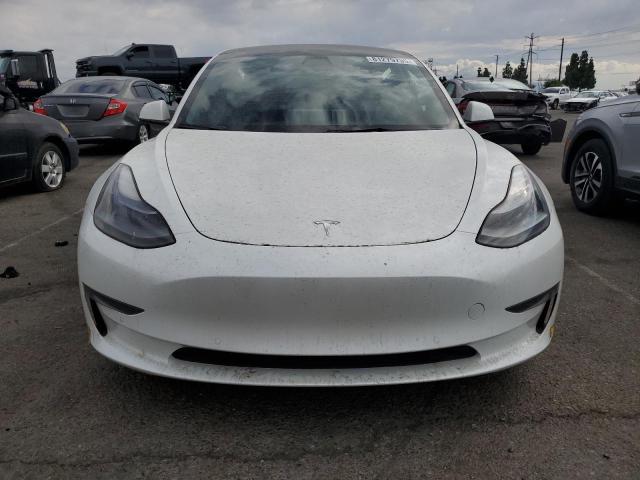5YJ3E1EA5NF239218 - 2022 TESLA MODEL 3 Biały zdjęcie 5
