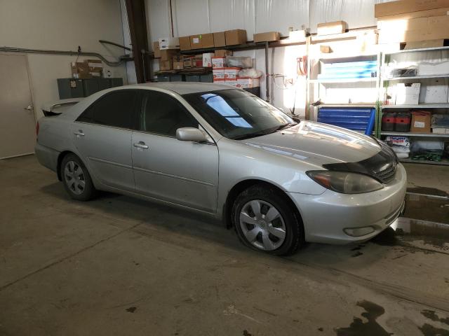 JTDBE32K630143663 - 2003 TOYOTA CAMRY LE SILVER photo 4