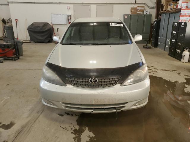 JTDBE32K630143663 - 2003 TOYOTA CAMRY LE SILVER photo 5